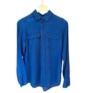 J Crew Lightweight Soft Blue Denim Long Sleeve Top size 4